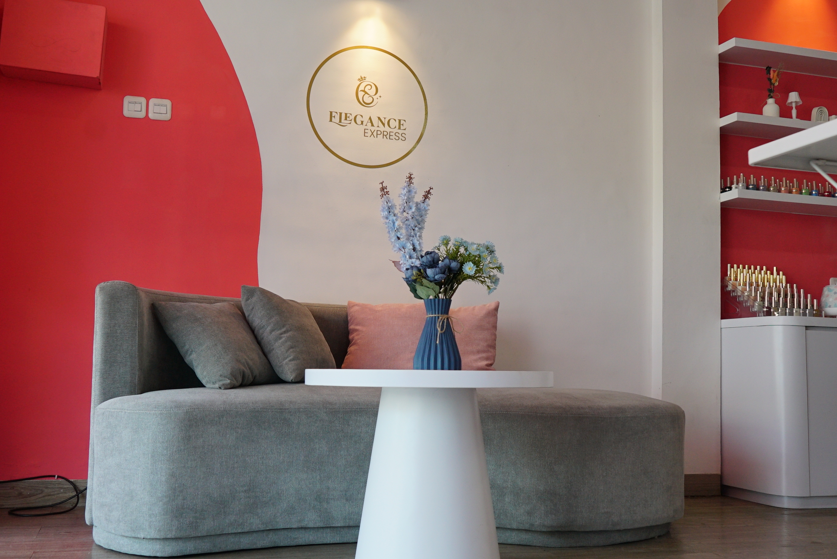 Elegance Express - Nail Art and Eyelash Studio
