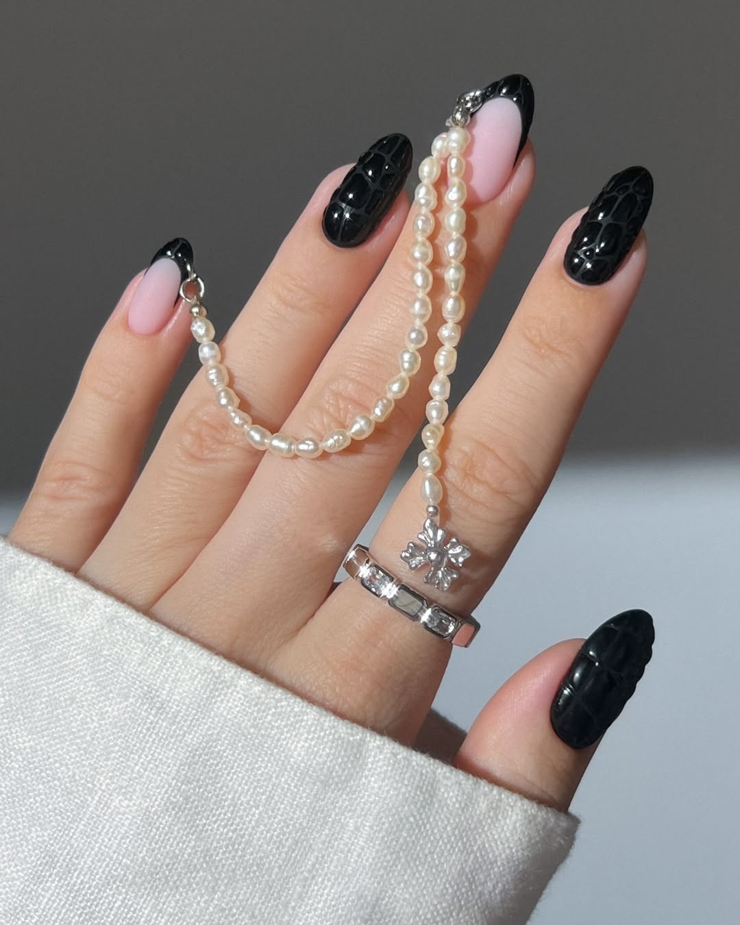 Elegance Express - Nail Art and Eyelash Studio